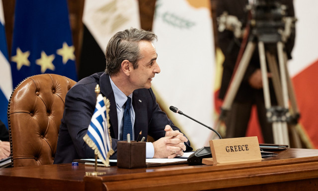 Οι κινήσεις της Ελλάδας στη σκακιέρα της Μέσης Ανατολής: Στο Κάιρο ο Μητσοτάκης