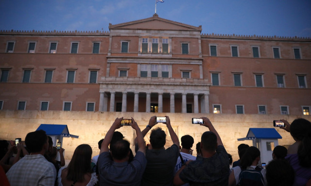 Καραμανλής, Παπανδρέου, Σημίτης: Η αλληλουχία της Μεταπολίτευσης και οι άλλοι σημαντικοί ρόλοι