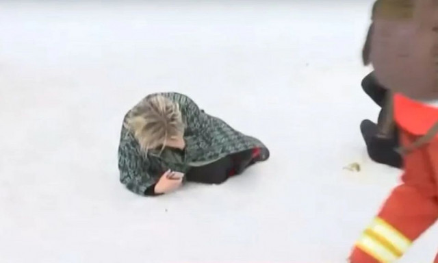 Σέλι: Η συγκινητική στιγμή που η οικογένεια του 24χρονου μαθαίνει πως είναι ζωντανός