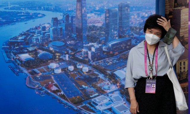 Η Κίνα σχεδιάζει τρένα ειδικά για... συνταξιούχους τουρίστες - Τι θα περιλαμβάνουν