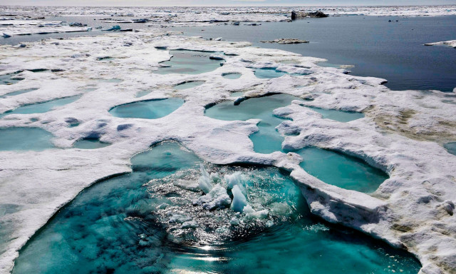Το «χρυσωρυχείο» της Αρκτικής: Ποιες χώρες «σφάζονται» για τον πλούτο κάτω από τους πάγους