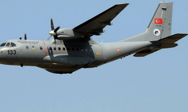 Νέες τουρκικές παραβιάσεις στο Αιγαίο με κατασκοπευτικό αεροσκάφος