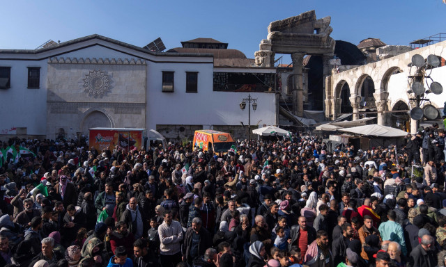 Συρία: Τουλάχιστον τρεις νεκροί από ποδοπάτημα σε τέμενος της Δαμασκού