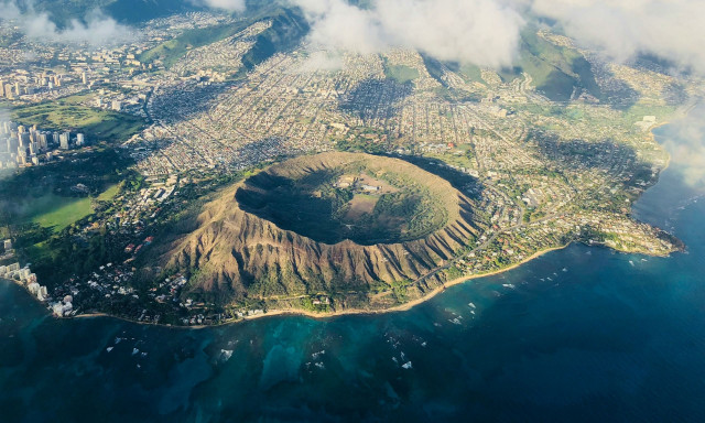 «Χαμένοι» κόσμοι κάτω από τον Ειρηνικό; Βρέθηκαν τεράστιες δομές «που δεν έπρεπε να υπάρχουν»