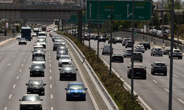 Ανασφάλιστα οχήματα: Σαφάρι ελέγχων από Φλεβάρη και βαριά πρόστιμα για ΚΤΕΟ και τέλη κυκλοφορίας