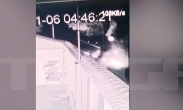 Μυτιλήνη: Η στιγμή της φονικής σύγκρουσης αυτοκινήτου με άλογα - Νεκρός ένας 19χρονος