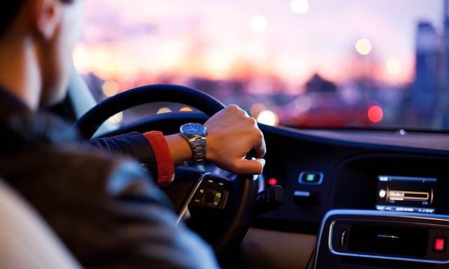 Έρευνα: Διστακτικοί οι Ευρωπαίοι για την αγορά καινούργιου αυτοκινήτου