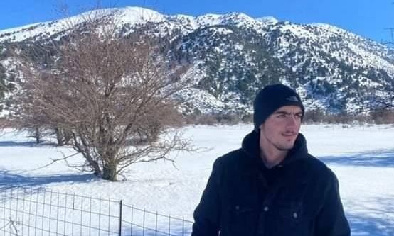 Χανιά: Συντετριμμένη η γιαγιά του 22χρονου Παναγιώτη - «4 σπίτια κλείνει ο άλλος, ήτανε μεθυσμένος»