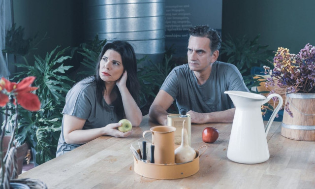 Θέατρο Χώρα: «Σκηνές από ένα γάμο» του Ίνγκμαρ Μπέργκμαν για λίγες παραστάσεις