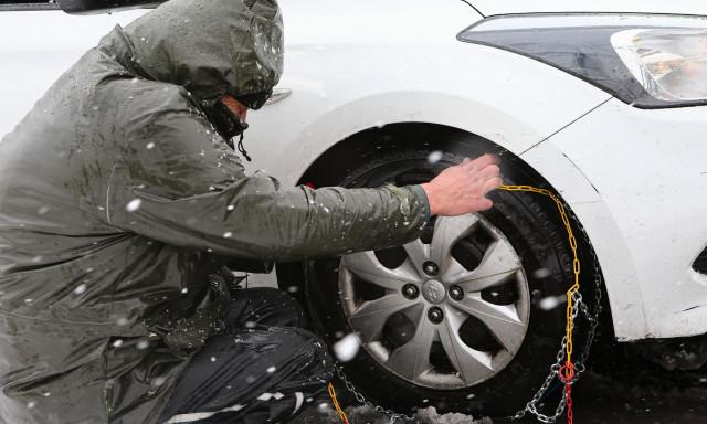 Κεντρική Μακεδονία: Υποχρεωτικές οι αντιολισθητικές αλυσίδες σε όλο το οδικό δίκτυο