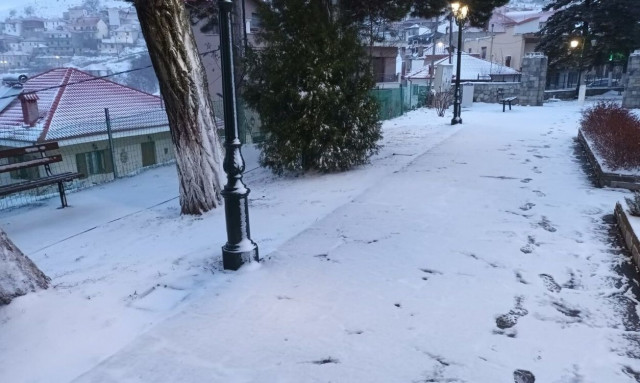 Καιρός: Άρχισε να το στρώνει - Πού θα χιονίσει τις επόμενες ώρες