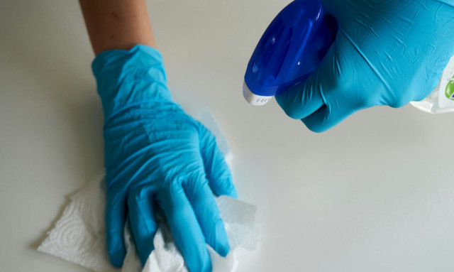 Αντίο μούχλα από το μπάνιο - Πώς να την ξεφορτωθείτε οριστικά