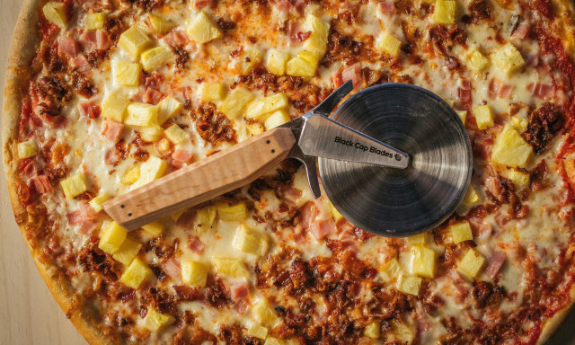 Αγγλία: Πιτσαρία χρεώνει την χαβανέζικη πίτσα 118 ευρώ