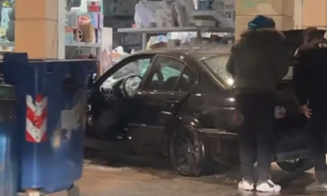 Κατερίνη: Μεθυσμένος οδηγός μπήκε με το Ι.Χ. του σε τζαμαρία καταστήματος