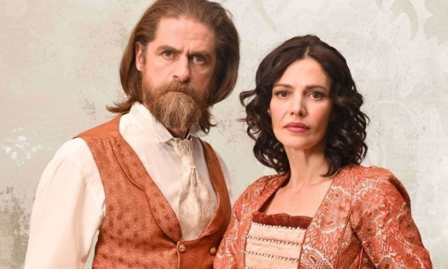 Δημήτρης Λάλος – Μαριλίτα Λαμπροπούλου: Η σπάνια εμφάνιση σε εμπορικό κέντρο