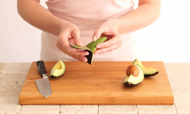 Ο καλύτερος τρόπος για να ωριμάσει γρήγορα ένα αβοκάντο
