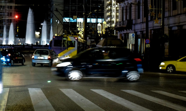 Δύο τροχαία με εγκατάλειψη στο κέντρο της Αθήνας - Συνελήφθη ο 25χρονος δράστης