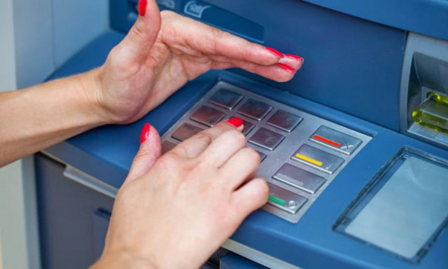 Γιατί δεν συνιστάται η χρήση του ΑΤΜ για ανάληψη χρημάτων εκτός τραπεζικού ωραρίου;