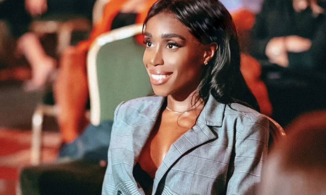 Ελίζαμπεθ Ελέτσι: «Η Παναγιώταρου να σβήσει τις φωτογραφίες με τα φίλτρα»