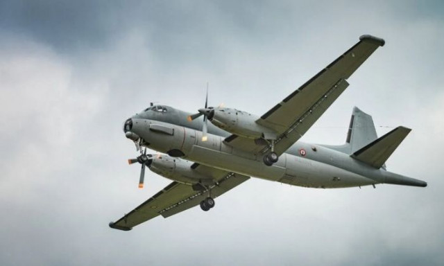 Οι Ρώσοι... φώτισαν ένα γαλλικό περιπολικό αεροσκάφος με ραντάρ S-400 πάνω από τη Βαλτική Θάλασσα