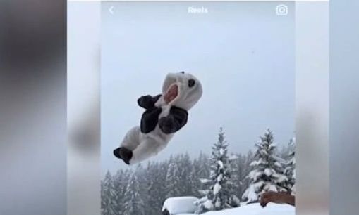 Ρώσος Influencer πετάει το μωρό του στα χιόνια - Οι αρχές τον αναζητούν
