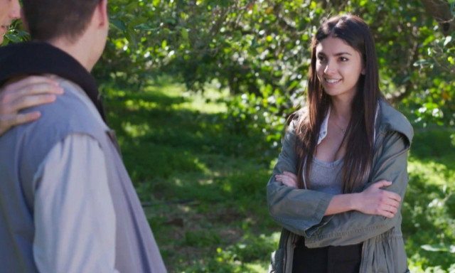 Γη της ελιάς - Spoiler: Η Βασιλική και ο Μιλτιάδης παραδέχονται τη σχέση τους και δεν κρύβονται πια