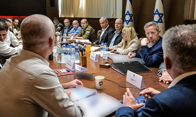 Ισραήλ: Το υπουργικό συμβούλιο ενέκρινε τη συμφωνία εκεχειρίας στη Γάζα - Τι ακολουθεί