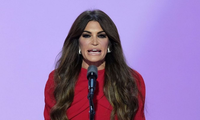 Εγκαταλείπει την Αθήνα ο Τζορτζ Τσούνης - Πότε αναλαμβάνει πρέσβης των ΗΠΑ η Κίμπερλι Γκιλφόιλ