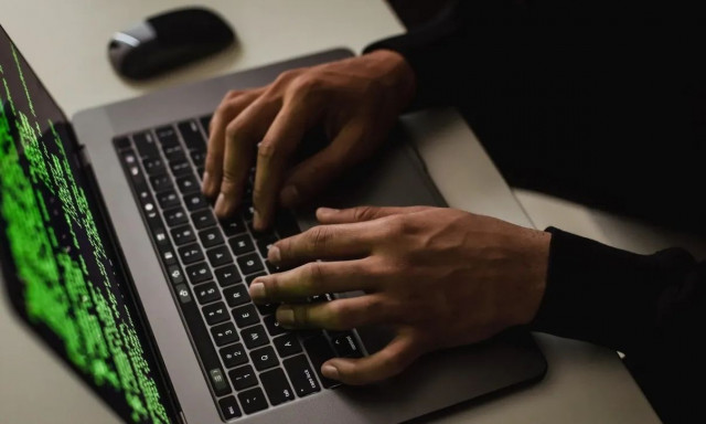 Διαδικτυακή απάτη στην Πέλλα: Παρίσταναν μέλη της τέως βασιλικής οικογένειας & απέσπασαν 28.000€