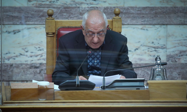 Πρόεδρος της Βουλής: Με πόσες ψήφους θα εκλεγεί σήμερα ο Κακλαμάνης