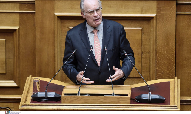 Οργή ΠΑΣΟΚ κατά Τασούλα: Χρηματοδότησε με 975.000 ευρώ φορείς της εκλογικής του περιφέρειας