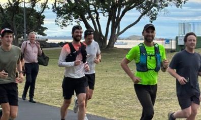 Άγρια σκυλιά επιτέθηκαν στον «Μάικλ Τζόρνταν της πεζοπορίας» ενώ προσπαθούσε να σπάσει ρεκόρ