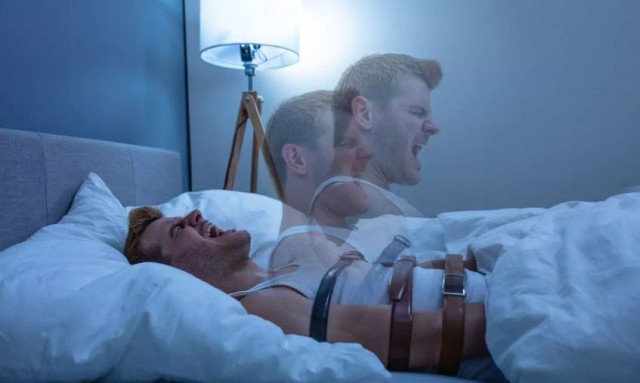 Υπνική παράλυση: Βίντεο δείχνει πώς μοιάζει έξω από το σώμα