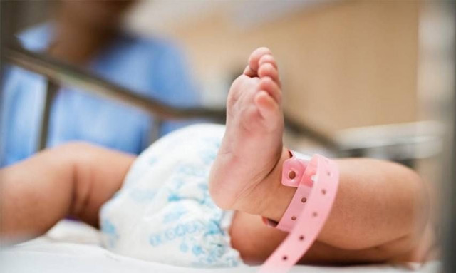 Εμπόριο βρεφών: Στον ανακριτή ξανά ο καθηγητής του ΠΑΓΝΗ και ο γυναικολόγος από τα Χανιά