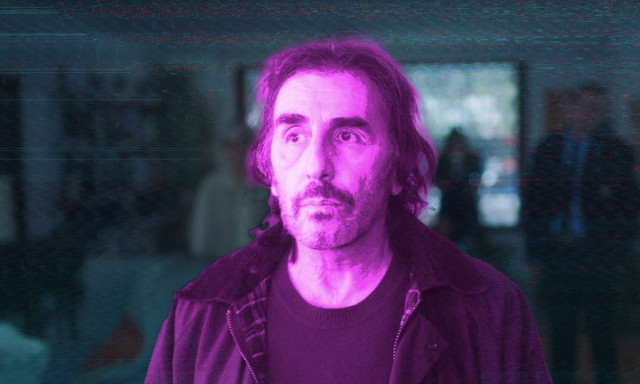 Βαγγέλης Μουρίκης: «Είμαστε σε μια εποχή που οι σχέσεις έχουν μπει πια στην άκρη»