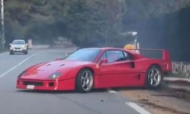 Επιδημία ατυχημάτων με Ferrari F40