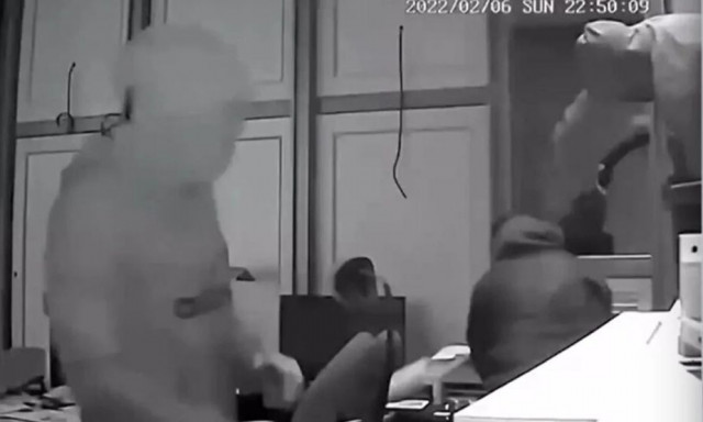 Θεσσαλονίκη: Βίντεο ντοκουμέντο από τη δράση της συμμορίας που «ξάφριζε» σπίτια και επιχειρήσεις