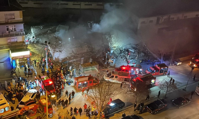 Τουρκία: Κατάρρευση κτιρίου με τρεις νεκρούς στο Ικόνιο