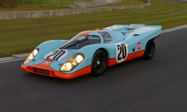 Του έδωσαν 25 εκατ. για μία Porsche και δεν την πούλησε!