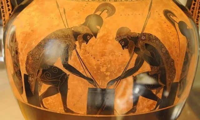 Σπάνιο κορινθιακό κράνος θα βγει σε δημοπρασία στο Λονδίνο