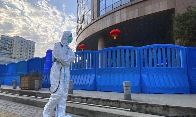 «Βόμβα» από την CIA: Ο κορονοϊός προήλθε από κινεζικό εργαστήριο