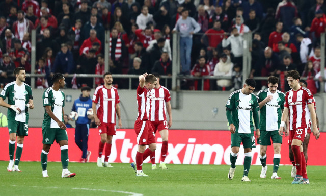 Super League Βαθμολογία: Ισόπαλο το ντέρμπι και μεγάλη μάχη στην κορυφή