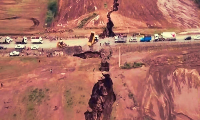 Μια από τις μεγαλύτερες ηπείρους του κόσμου διαλύεται