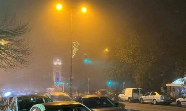 Απόκοσμο θέαμα στα Ιωάννινα - Ξανά στο «κόκκινο» η αιθαλομίχλη