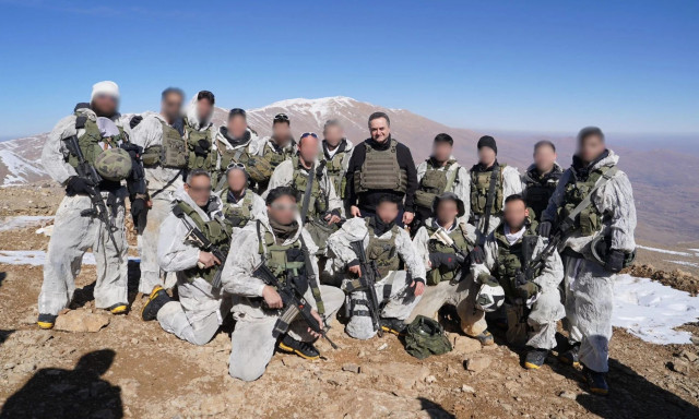 Συρία: Επίδειξη δύναμης από τους Ισραηλινούς - Δεν φεύγει ο στρατός τους από τα εδάφη που κατέλαβε