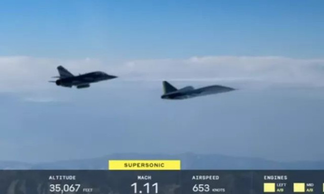ΗΠΑ: Πολιτικό αεροσκάφος «έσπασε» για πρώτη φορά το φράγμα του ήχου - Δείτε βίντεο