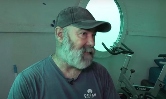 Έσπασε το ρεκόρ διαβίωσης κάτω από το νερό - «Πέρασα πολύ όμορφα - Η θάλασσα έλαμπε»