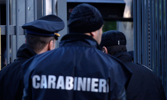 Τραγωδία στο Μιλάνο: Κορίτσι 16 ετών γέννησε στο σπίτι του – Το μωράκι βρέθηκε νεκρό στο μπαλκόνι