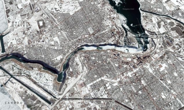 Copernicus: Εντυπωσιακό θέαμα από τους μερικώς παγωμένους καταρράκτες του Νιαγάρα