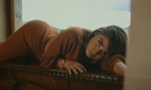 Κρεμλίδου: «Ο οικοδόμος δουλεύει 8 ώρες και μετά χαλαρώνει, οι influencers δουλεύουμε 16 ώρες»